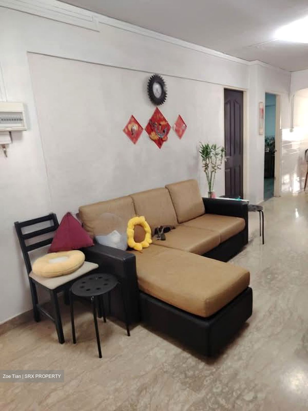Blk 244 Jurong East Street 24 (Jurong East), HDB 3 Rooms #573383691